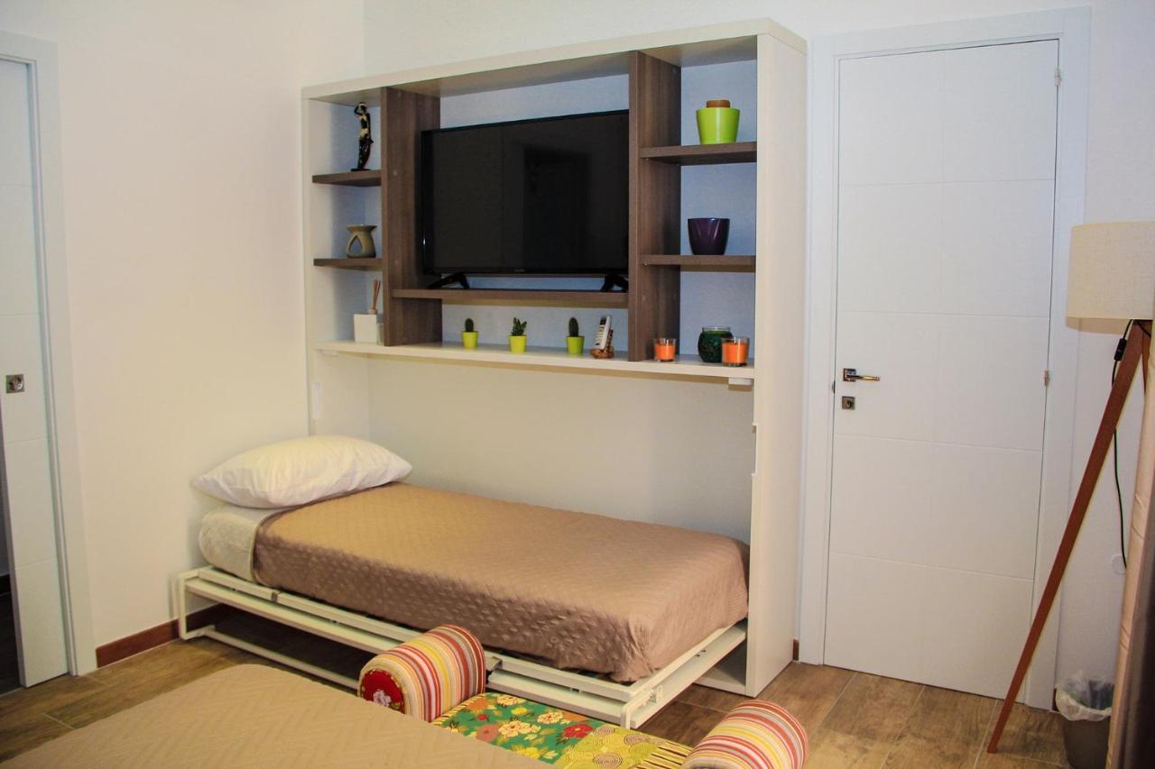 Brezza Marina B&B Барлетта Экстерьер фото
